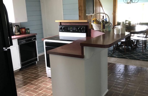 Millersburg Other | 1 mile from Berlin Amish farmhouse