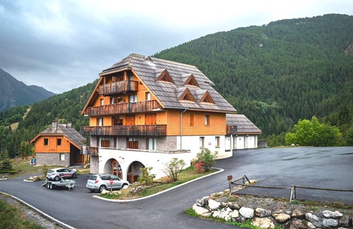 Pra Loup Apartment | 1-room duplex for 6 with balconies, parking - Pra Loup 1500