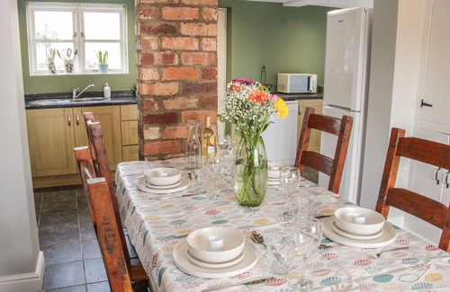 Shrewsbury Cottage | 1 Royal Oak Cottages