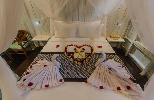 Ubud City-Centre Hotel | 1 Superior Room Beautiful Garden View Close with Yoga Barn