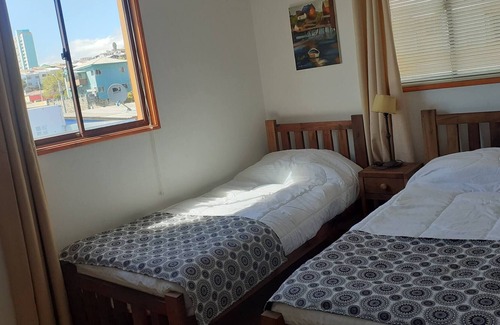 Valparaiso House | 1. Valparaluz B&b. 4 People, Private Bathroom