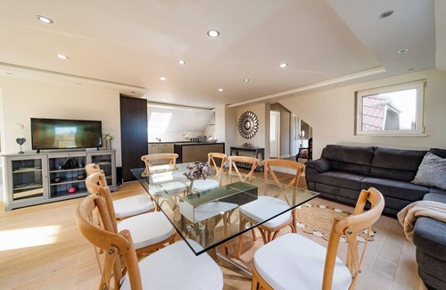 Capalnita Villa | 10 Bed Villa Sleeps 27 -Pool & Hot tub -Wood fire