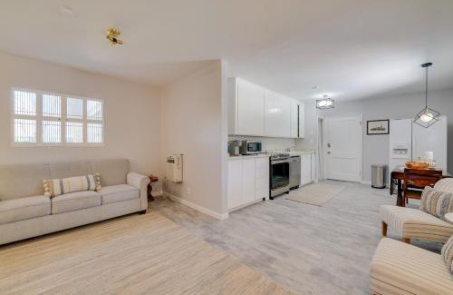 Arcadia Apartment | 10 Mi to Dtwn Phoenix Studio with Outdoor Kitchen!