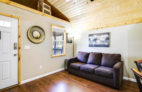 Newport House | 10 Mi to Natl Park Smoky Mountains Getaway