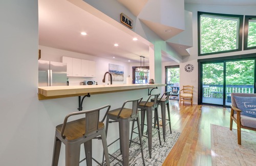 Birchwood Farms House | 10 Mi to Nub’s Nob: Modern Retreat w/Fire Pit