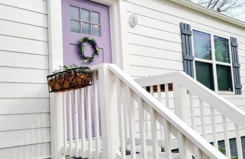 Candler-McAfee Apartment | 10 Mins Downtown 20 Mins Airport PET FRIENDLY