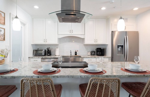 Cox Heights House | 10 minutes to Old Town! Heated pool, hot tub and game room