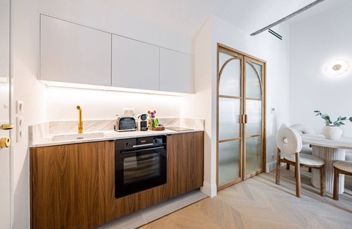 Sorbonne Apartment | 10 New suite 4 persons- Saint Germain Notre-Dame
