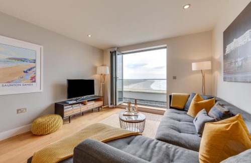 Putsborough Apartment | 10 Ocean Point