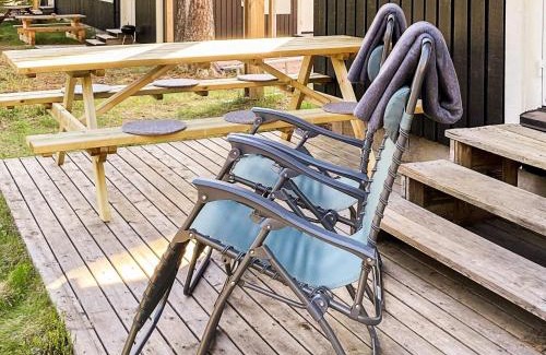 Stoten Apartment | 10 person holiday home in S LEN