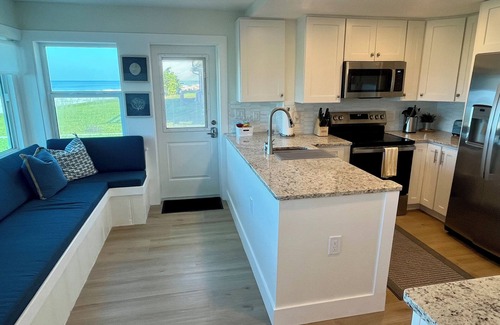 Belleair Beach House | 10 steps to beach, Spacious,Relaxing, Newly renovated, 2 Story townhome