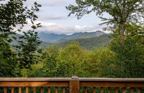 Cullowhee RV Rental | 100 Acre Reserve, River Access, and Endless Adventure!