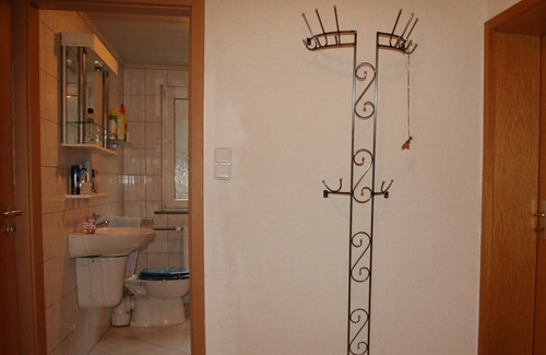 Schonau Apartment | 100 m2 Whng. at unbeatable price! In the middle of beautiful Schönau! Up to 10 pers