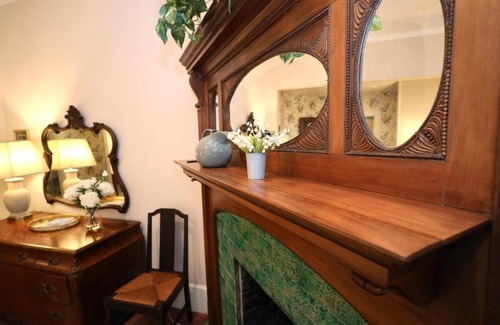 Wellesley Island Hotel | 1000 Island Hart House