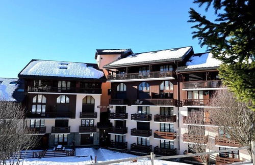 Vallandry Apartment | 100m from ski slopes, Ground floor, balcony, tv, ski locker, 25m², Peisey-Vallandry