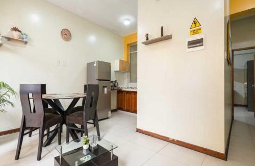 Iquitos Apartment | 101 RV Apartments Iquitos-APARTAMENTO CON SALIDA A PISCINA