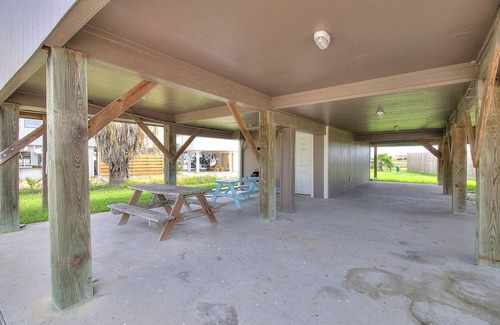 Leeward Sands House | 102 m² House ∙ 3 bedrooms ∙ 10 guests