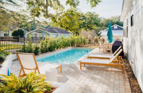 Fairhope House | 108 the Church St Collection with Pool