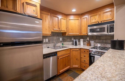 Zermatt Villa | 1089 4-Star Zermatt Resort King Villa