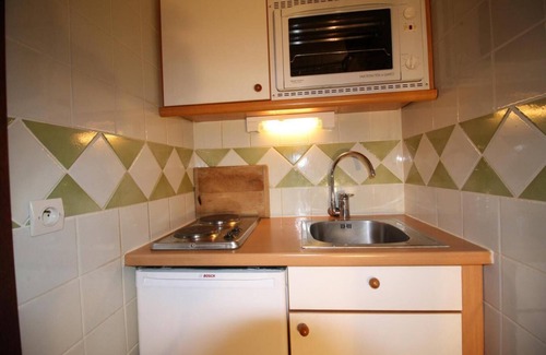 Tignes le Lac Apartment | 10m from ski slopes, 5th floor, tv, ski locker, 16m², Tignes