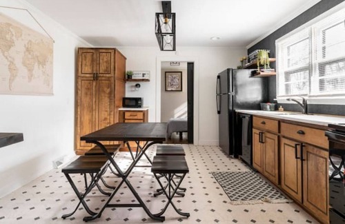 Eden House | 10mins to Purina Blazing Wi-Fi + FREE Parking