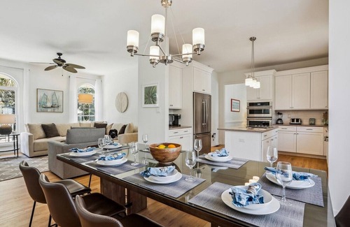 North Forest Beach House | 11 Bittern ~ Ideal Location! Close to Beach, Shops & Restaurants! Private Pool!