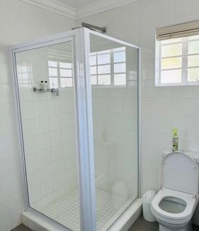 Komani House | 110 Berry Street Self-Catering Accommodation