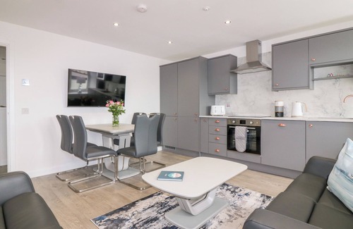 Gardenstown Cottage | 111a Main Street