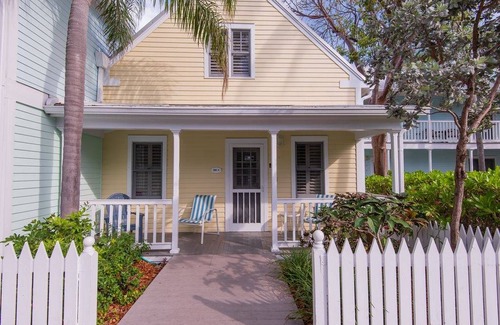 Truman Annex House | 112 m² House ∙ 2 bedrooms ∙ 6 guests