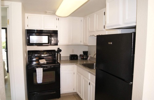 New Papago Parkway Apartment | 114 Tranquil Escape | Pool, Lounge, Fully Furnished Living & close to Old Town!