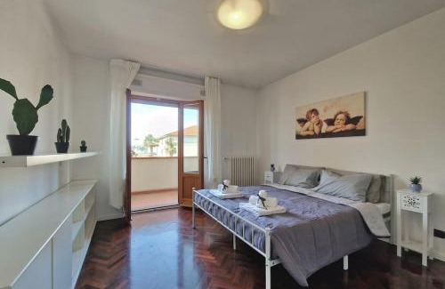 Porto Sant'Elpidio Apartment | [12 posti] Wi-Fi A/C Free parking Jacuzzi