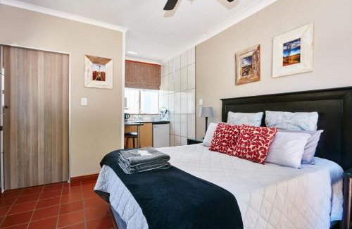 Queenswood Apartment | 1202 on Cowgill