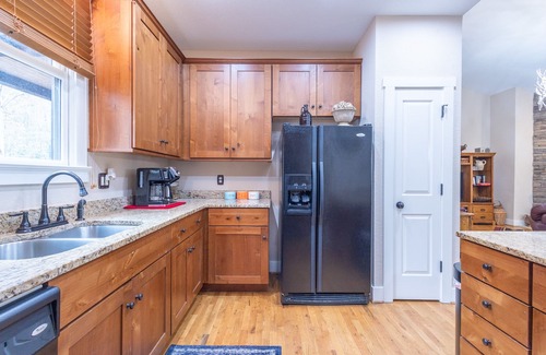 Bear Lake Reserve Cottage | 122 Millstone Lane at Bear Lake Reserve