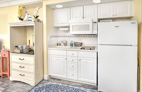 Ortona Park Condo | 1222- Private Balcony - Ocean Views and City Views