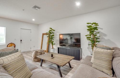 Memphis Apartment | 13 Mi to Beaches Pet-Friendly Condo in Palmetto!