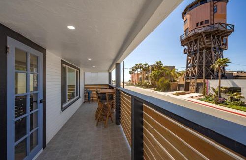 Sunset Beach House | 130 Anderson St A