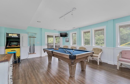 Corolla House | 1323 - Sound Sunsets by Resort Realty