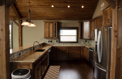 Indian Point House | #14 - 7 Bedroom (Antlers Resort)