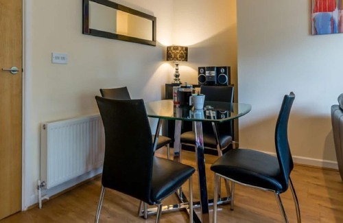 Bootham Apartment | 14 Bootham Court - a bootham court that sleeps 4 guests in 2 bedrooms