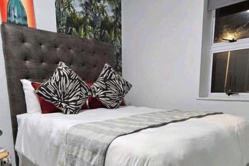 East London Apartment | 14 CZ KUBZ Apartments