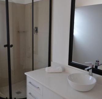 Klerksdorp House | 14 Kiaat Suites