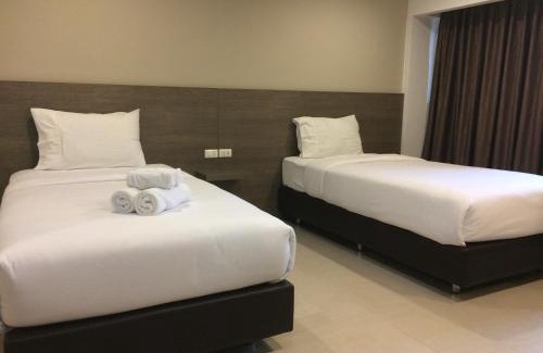 Bang Wa Hotel | 14 Resort