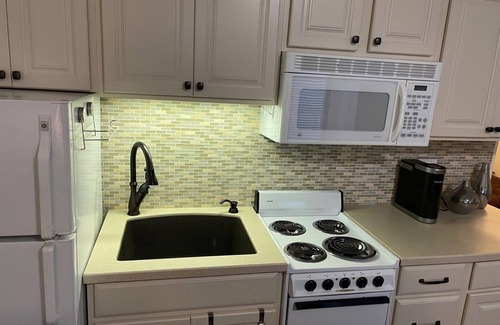 Mercersburg House | 14175 Northern Lights #3 | Studio next to the slopes!