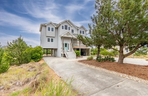 Whalehead Beach House | 1425 - A Promise Kept by Resort Realty