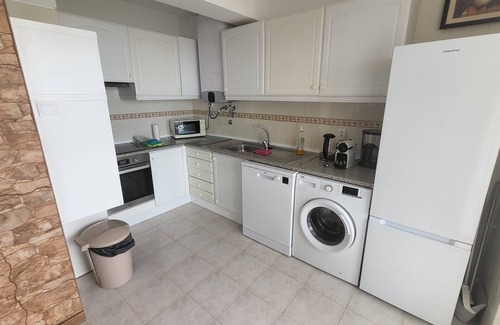 Armacao de Pera Apartment | 14th floor apartment with sea view, 200m from the beach