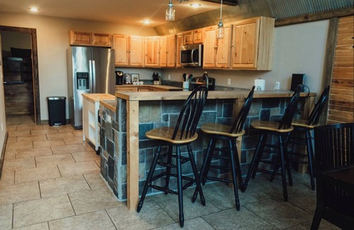 Duke House | 15 minutes from Fort Leonard Wood-rustic A-frame nestled on 5 acres