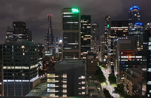 Melbourne Central Business District Apartment | 15% OFF WEEKLY STAY Balcony Studio Flagstaff Garden CBD Legal Precinct