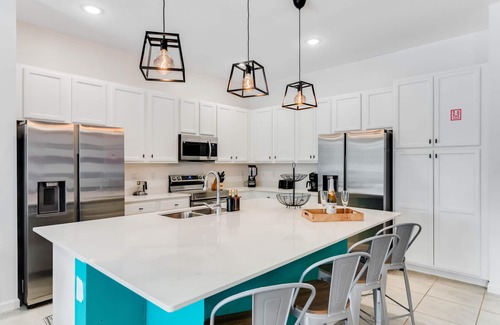 Kissimmee House | 15% Off Weekly Stay! Spacious 12BR/11.5BA Villa ~ Pool/Spa ~ Near Disney