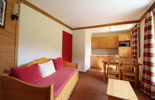 Val Cenis Apartment | 150m from ski slopes, 1st floor, fitness, swimming pool, balcony, tv, ski locker, 31m², Val Cenis