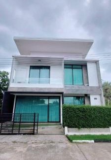 Ton Pao Villa | 158 pool villa party